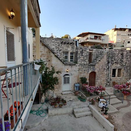 Mi'Ilya Chocolate House Guest House Exterior photo