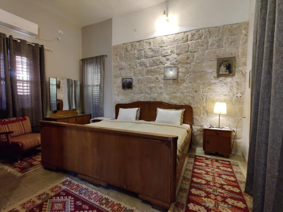 Mi'Ilya Chocolate House Guest House Exterior photo
