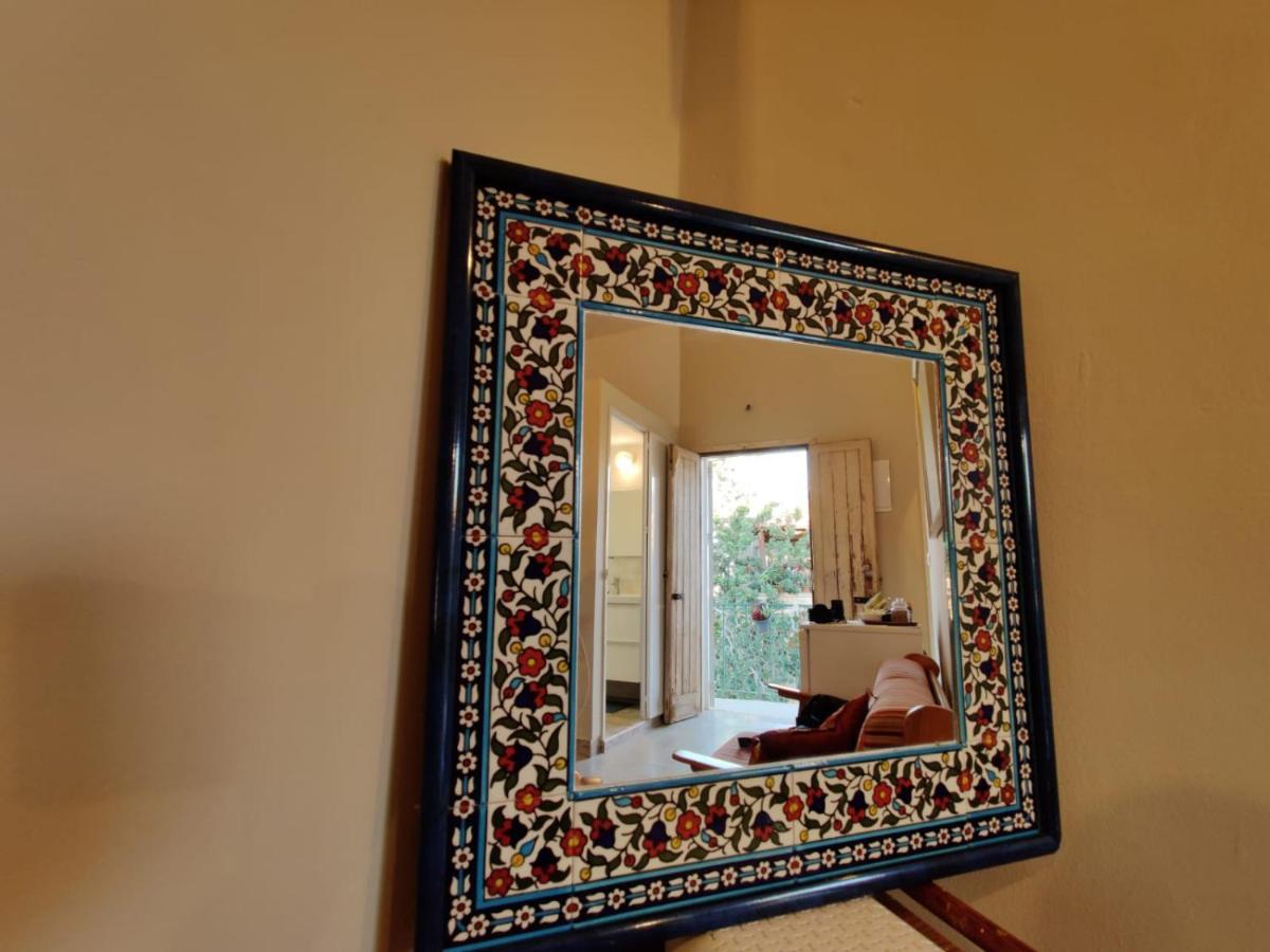 Mi'Ilya Chocolate House Guest House Exterior photo